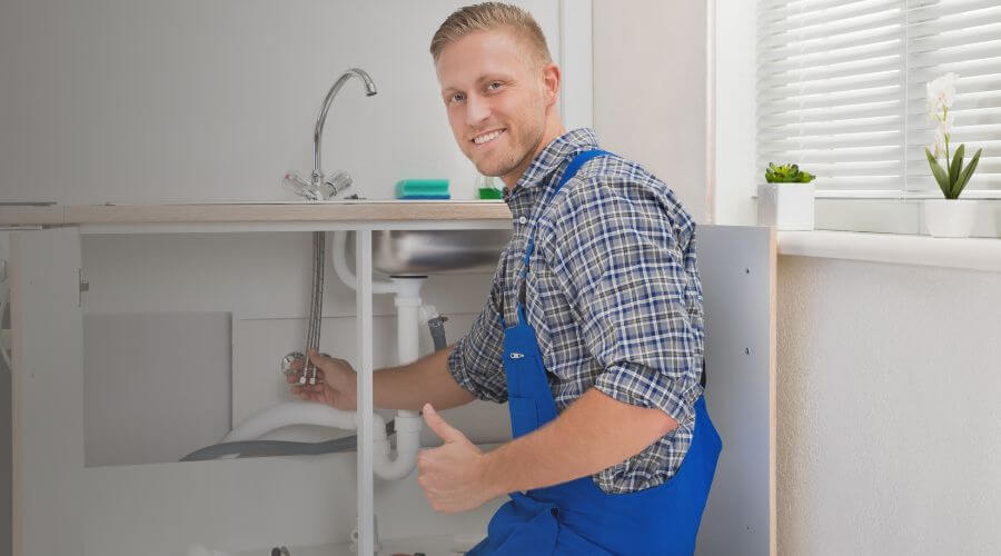 Professional Water heater repair in Daggett, MI